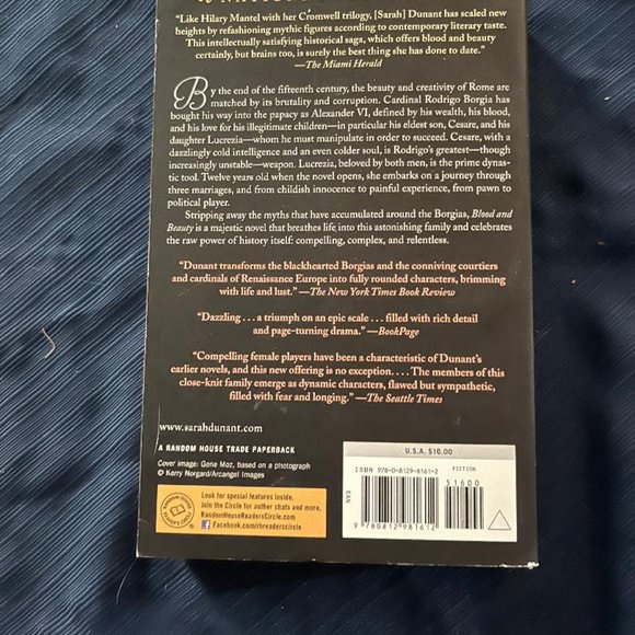 Blood and Beauty by Sarah Dunant - Picture 2 of 2